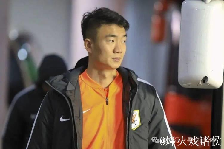 不仁不义不孝具象化!戴琳点赞球迷去世新闻,常年辱骂自己老母亲 不仁不义不孝具象化!戴琳点赞球迷去世新闻,常年辱骂自己老母亲