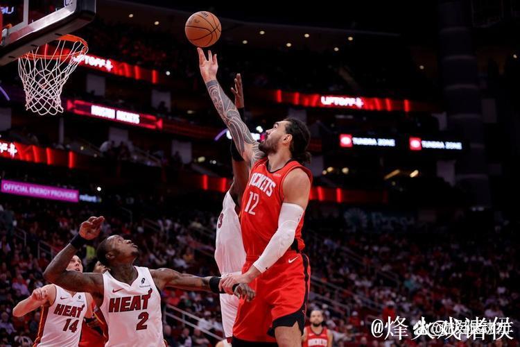 热火险胜火箭6人被逐,森林狼强势击败马刺 热火险胜火箭6人被逐,森林狼强势击败马刺